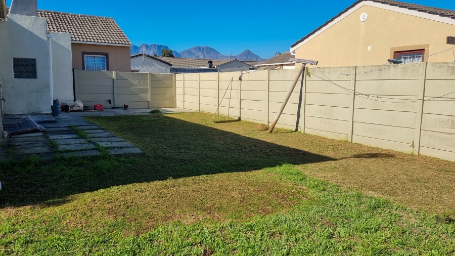 2 Bedroom Property for Sale in Victoria Park Western Cape
